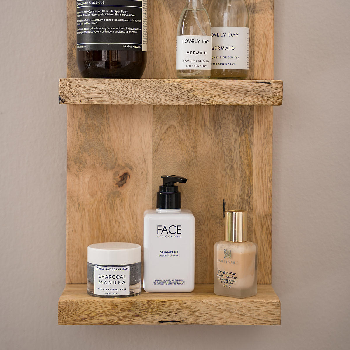 BADREGAL - Mango massiv - Braun, Holz (23/70/12cm) - home24