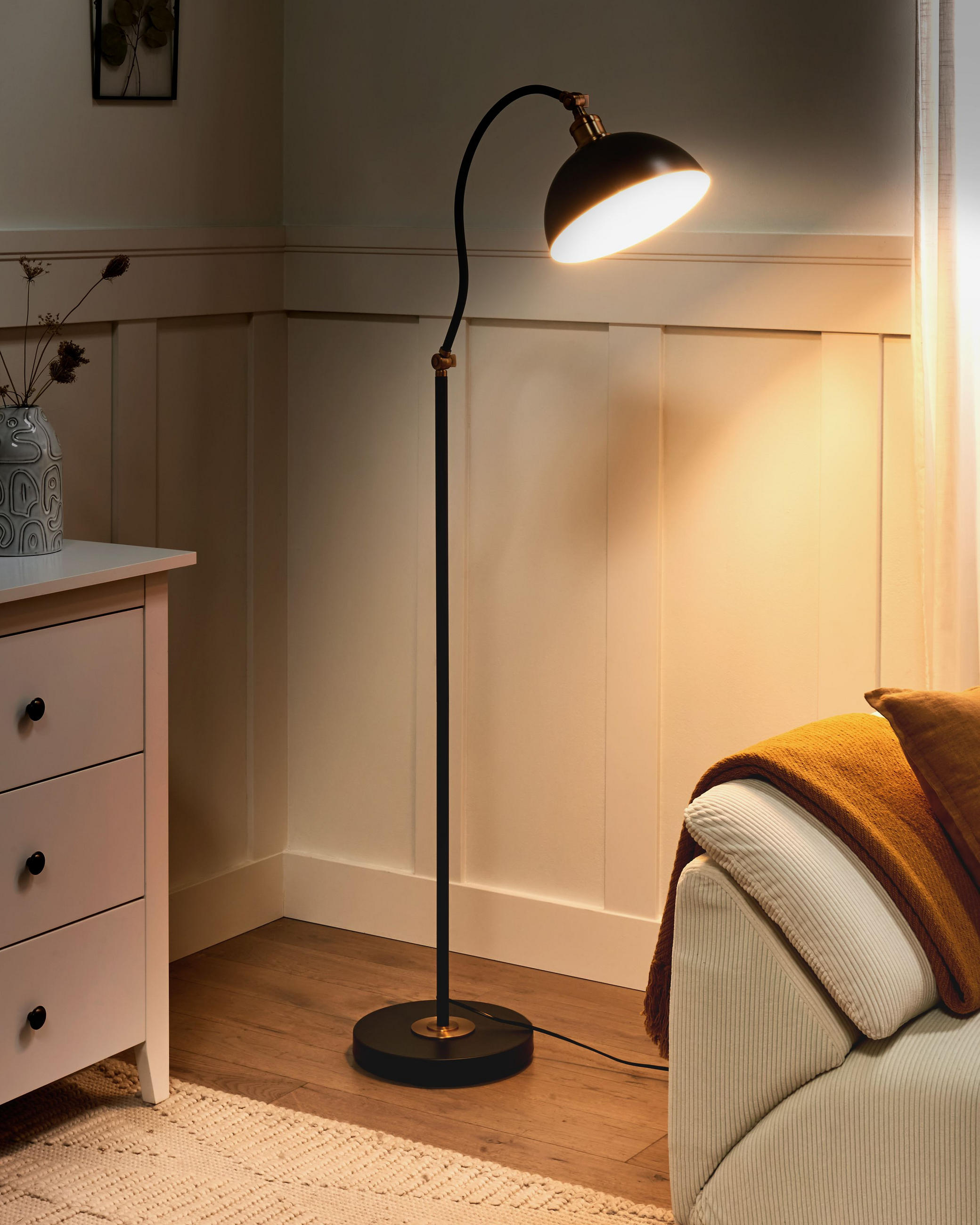 STEHLAMPE Schwarz/Weiß/Gold Lennon - Goldfarben/Schwarz, Metall (38/28/145cm) - Beliani
