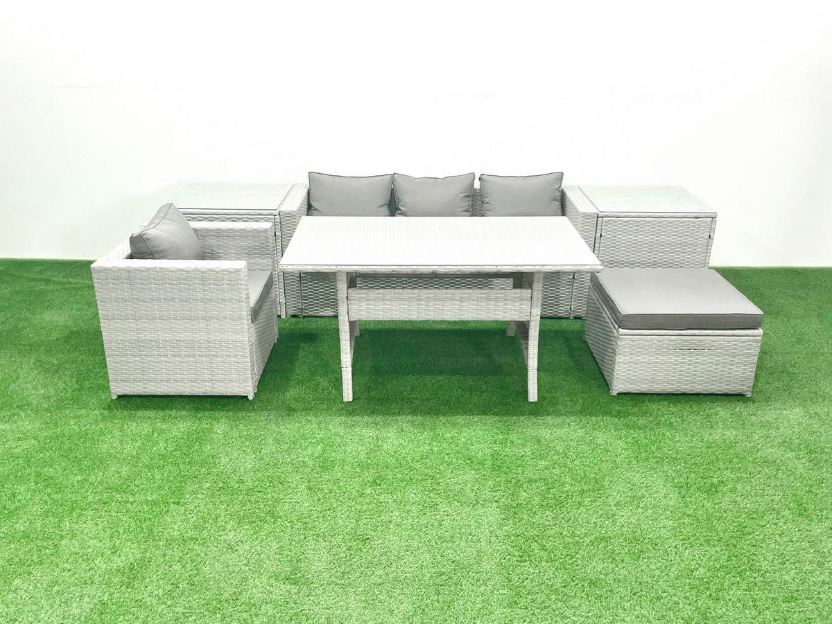 GARTENSET mit Esstisch,Sofa,2 Beistelltischen,3 Fußhocker Polyrattan Hellgrau 5-Sitzer - Hellgrau/Grau, Glas/Kunststoff - Fimous