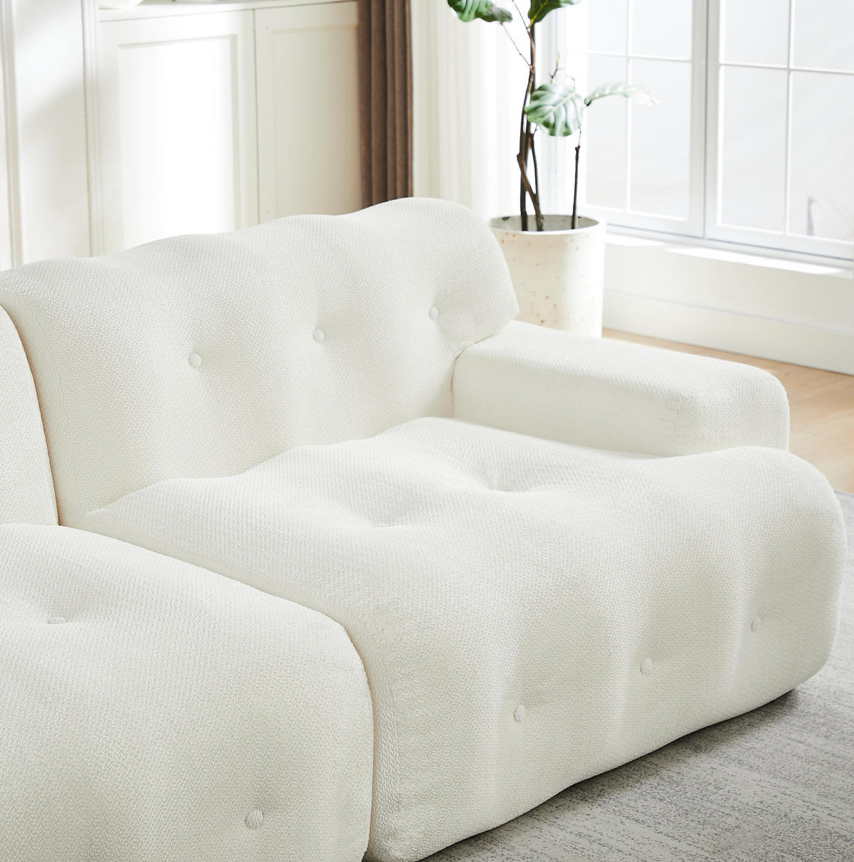 2-SITZER-SOFA aus Chenille 224x104x66 cm Beige montagefrei mit tiefer Sitzfläche und breiten Armlehnen - Beige, Textil (224/66/104cm) - Modfu