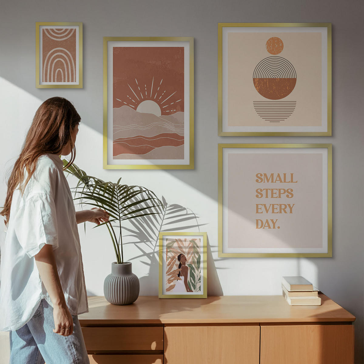 WANDBILDER 5er Set - 50x50 cm & 20x30 cm & 40x60 cm Goldrahmen - Ein entspannter Buddha am Strand - Goldfarben, Kunststoff (40/60cm) - ArtPrintCave