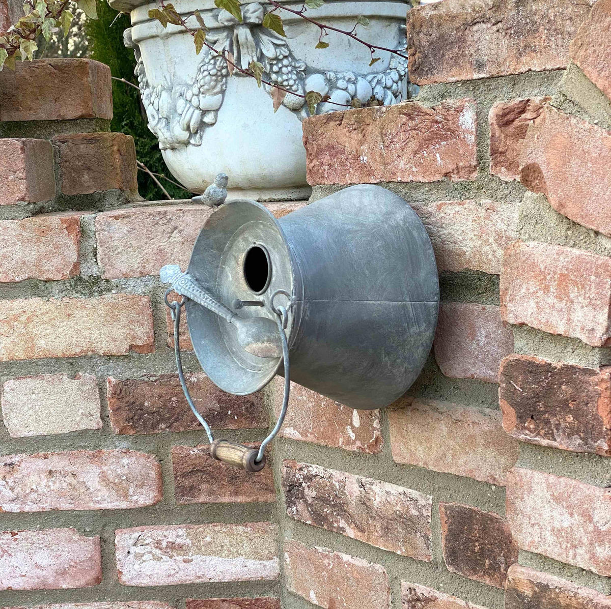 VOGELHAUS wetterfest zum Aufhängen Metall 481997 - Grau, Metall (22/26/19cm) - DanDiBo