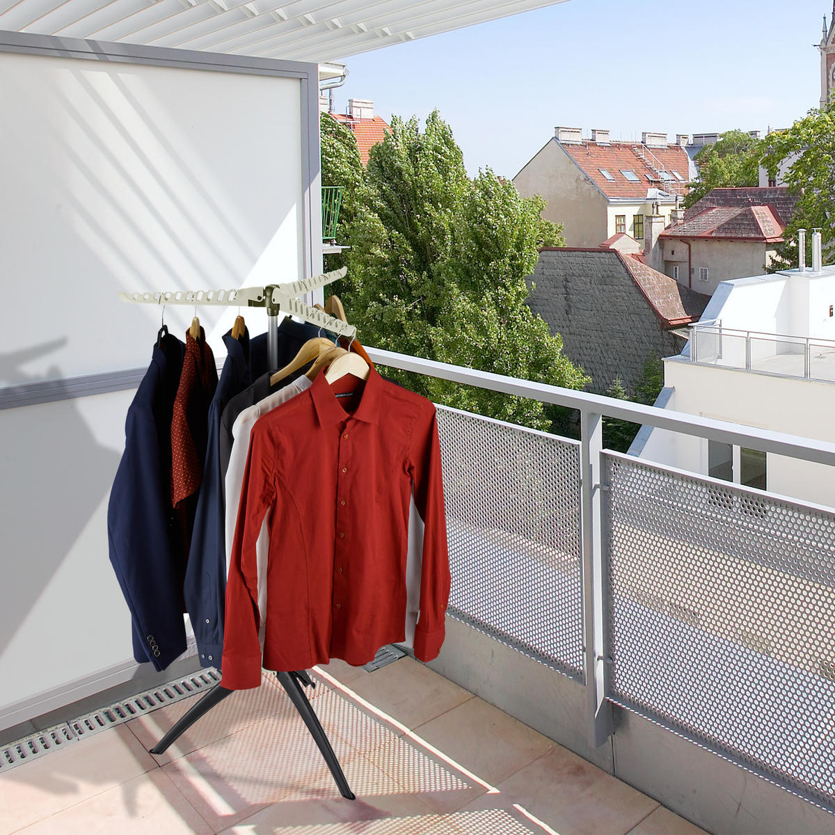 STOJAN na prádlo - viacfarebná, kov/plast (66/128/66cm) - Relaxdays