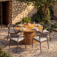 GARTENTISCH Sanja Massiv Teak ca. Ø 140 /76 cm - Teakfarben, Holz (140/140/76cm) - Bessagi Garden