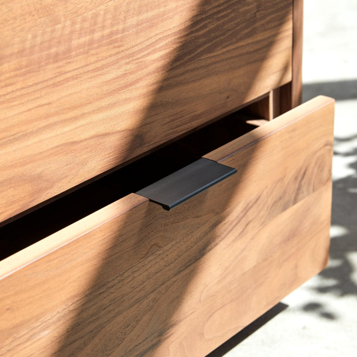 SIDEBOARD Senson Braun aus Walnuss - Braun, Holz (200/92/45cm) - Tikamoon