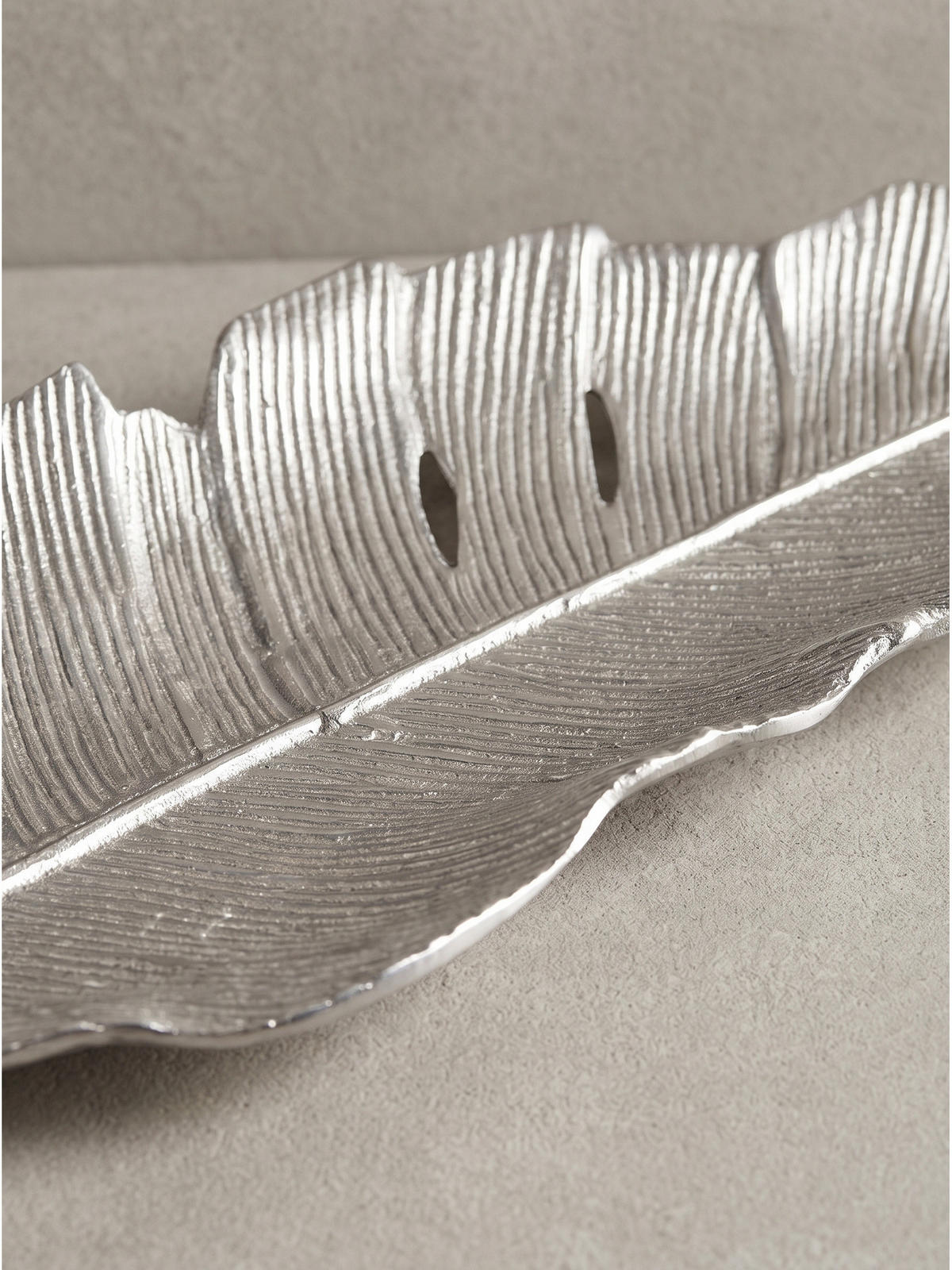 DEKOSCHALE SUBIACO, Aluminium, handgefertigt, Silber, 80 x 26 x 5 cm - Silberfarben, Metall (5cm) - KADIMA DESIGN