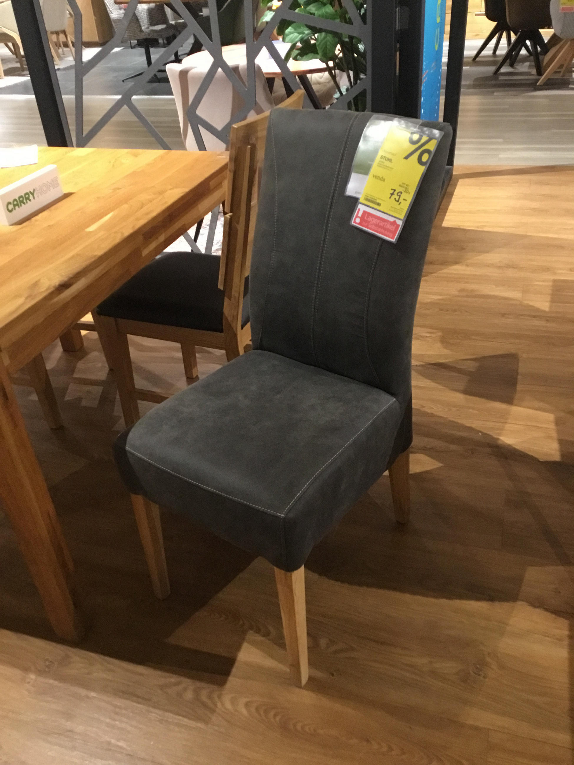 Stuhl Antonia - Venda