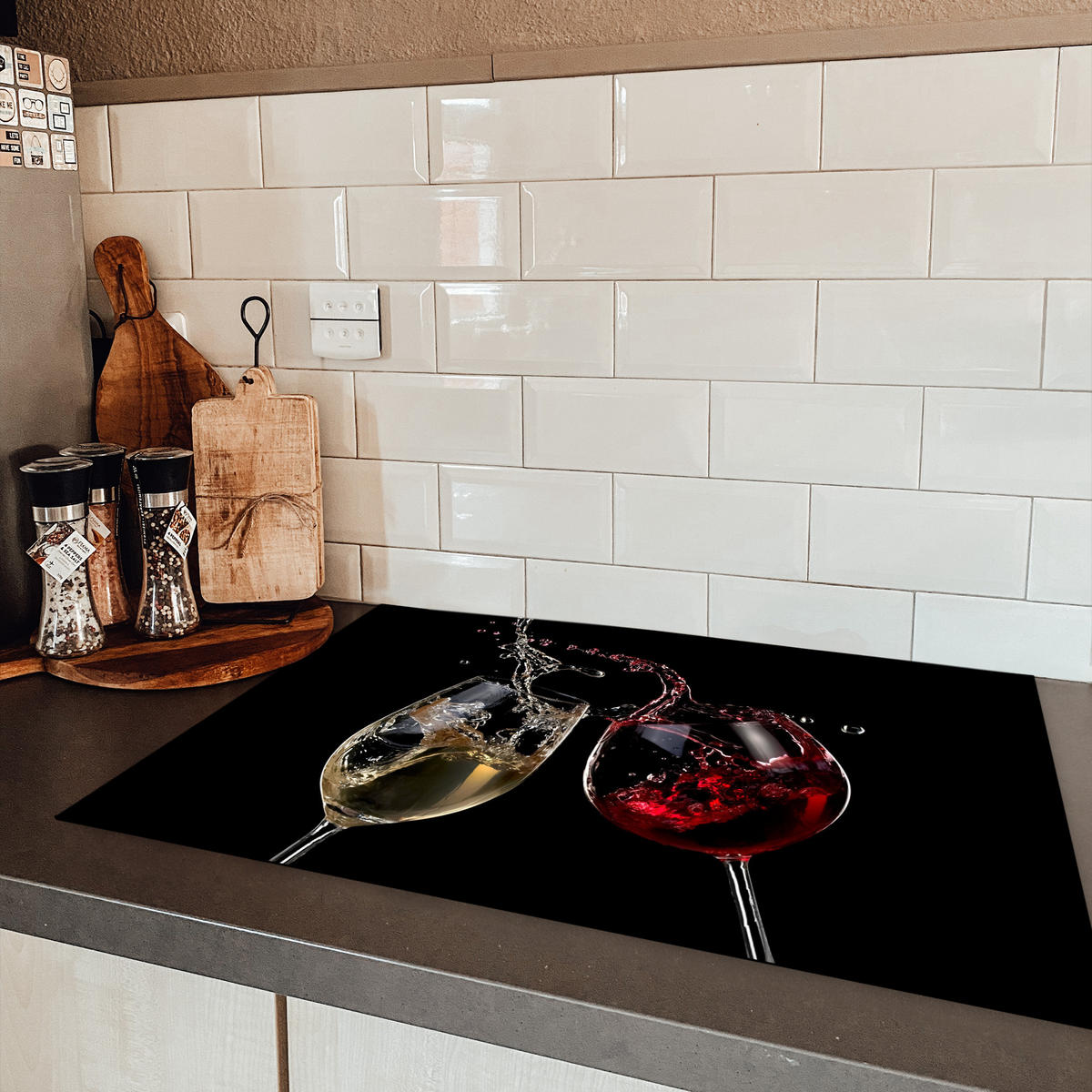 HERDABDECKPLATTE Rotwein - Weißwein - Glas - Schwarz Ceranfeldabdeckung 76x51.5 cm - Weinrot, Kunststoff (76/51.5/0.2cm) - MuchoWow