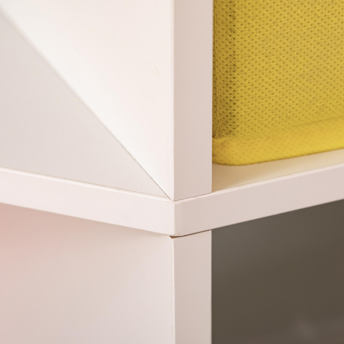 KINDERREGAL Eckregal mit 3 Aufbewahrungsboxen Kinderzimmer Spielzeugablage Weiß - Weiß, Holzwerkstoff/Textil (57.4/94/57.4cm) - HOMCOM