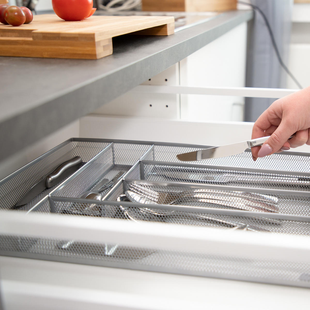 BESTECKKASTEN - Schwarz, Metall (28.6/5.08/40.6cm) - Relaxdays