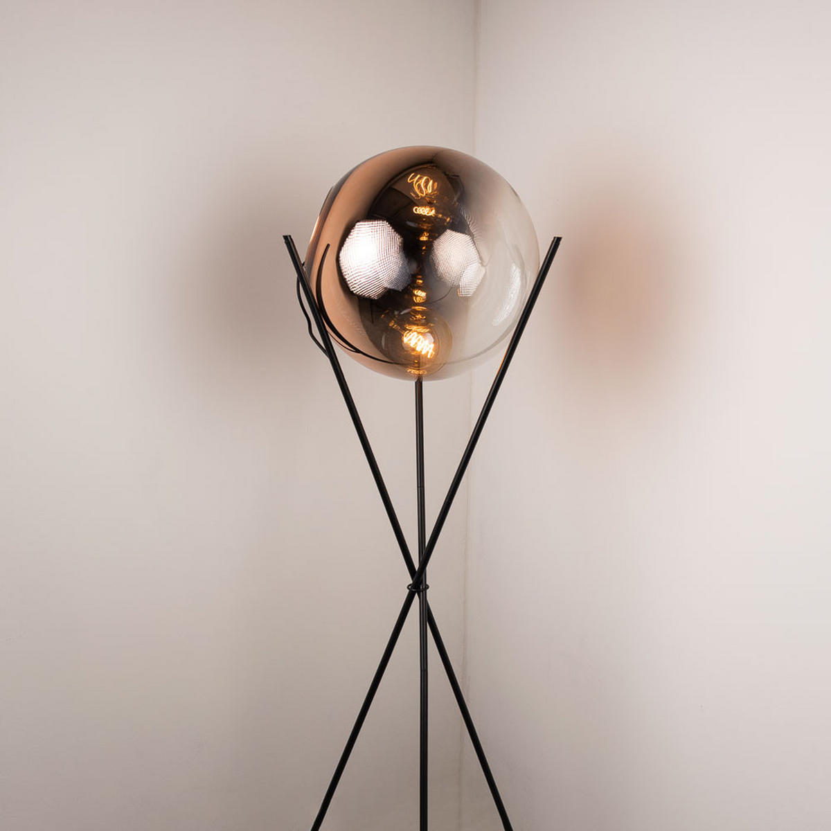 STEHLAMPE Progress Dreibein Kupfer/Schwarz - Kupferfarben, Glas (40/40/160cm) - s.luce