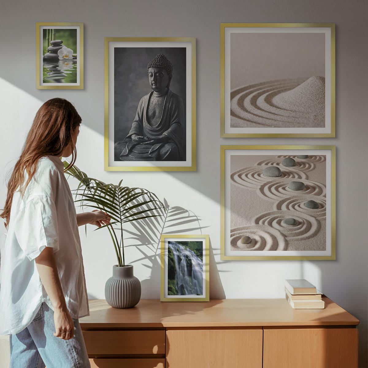 WANDBILDER 5er Set - 50x50 cm & 20x30 cm & 40x60 cm Goldrahmen - Fußabdruck eines Astronauten auf dem Mond - Goldfarben, Kunststoff (40/60cm) - ArtPrintCave