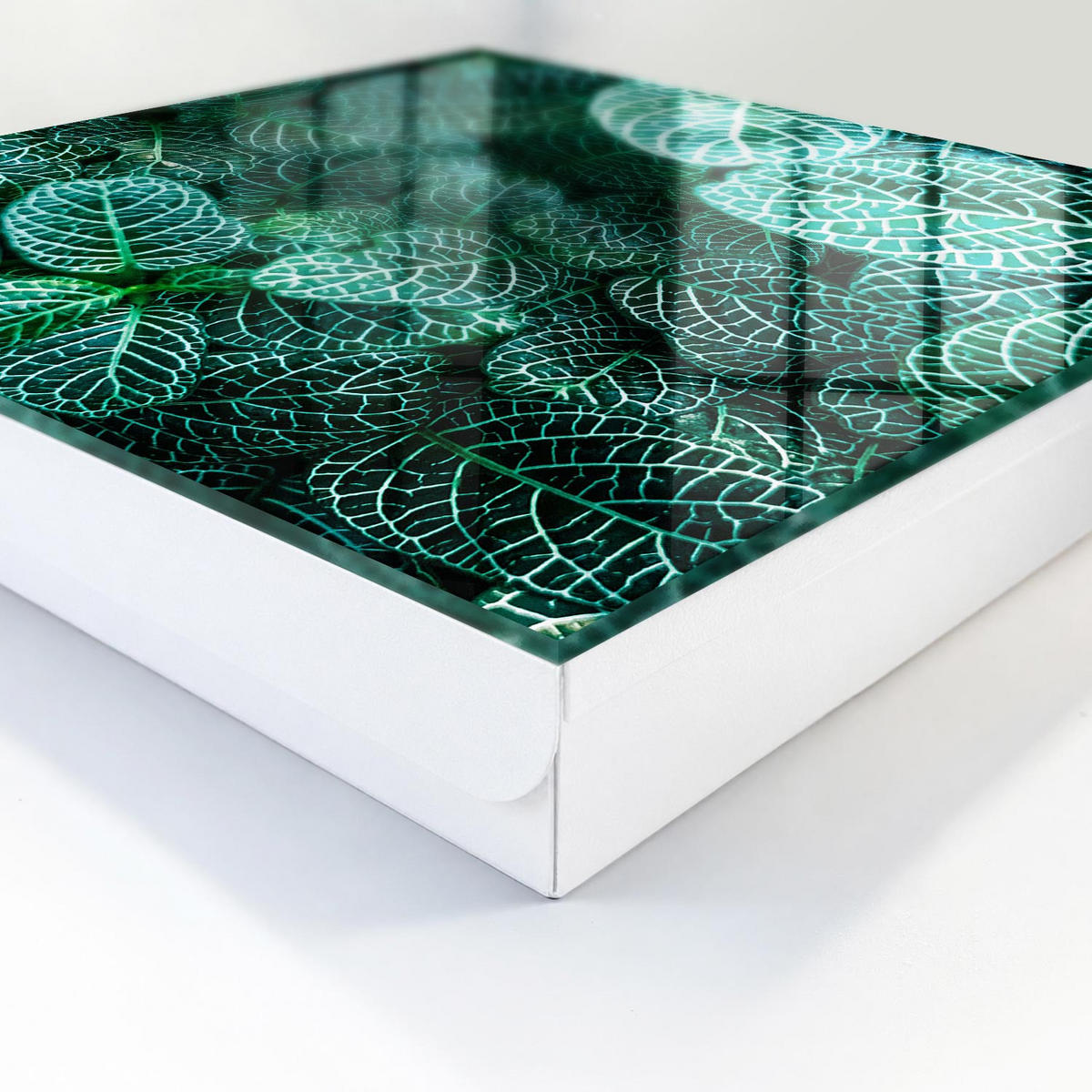 SCHLÜSSELBOX Weiß 30x30 cm – Türöffnung nach rechts - Grüne Muster - Grün, Metall (30/30/5cm) - TULUP