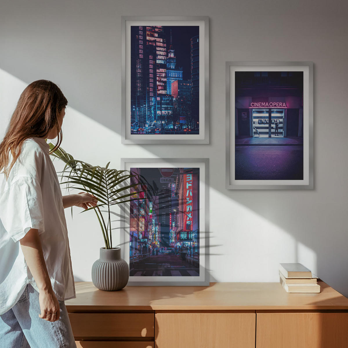 BILDER SET 3er Set - 40x60 cm Silberner Rahmen - Neon-Eingang zur nächtlichen Stadt - Silberfarben, Kunststoff (40/60cm) - TULUP