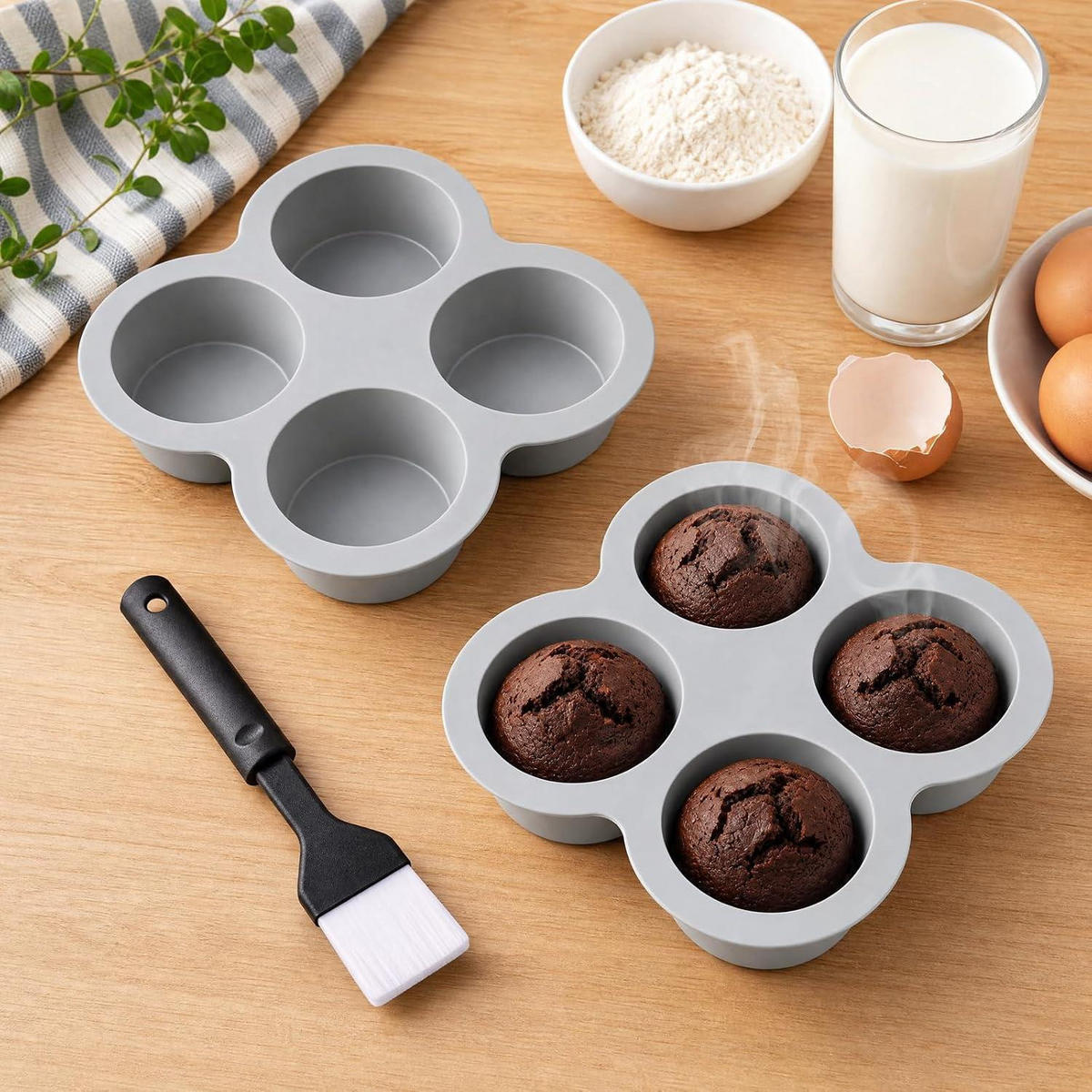 MUFFINFORM 2-teiliges Set mit Backpinsel Grau - Grau, Kunststoff (14/3/14cm)