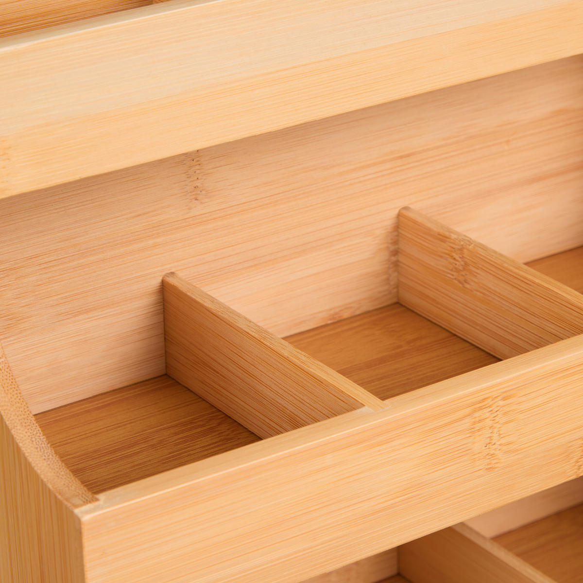 TEE-ORGANIZER - Hellbraun, Holz (26/24/17.5cm) - Relaxdays