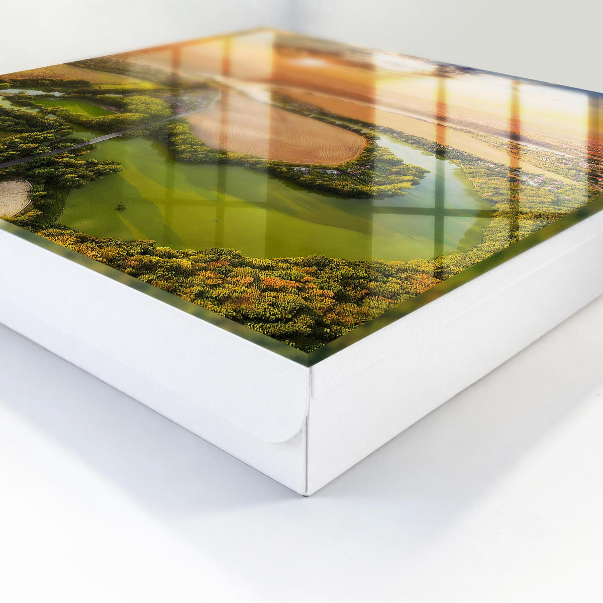 SCHLÜSSELBOX Weiß 30x30 cm – Türöffnung nach rechts - Landschaft der Natur - Grün, Metall (30/30/5cm) - TULUP