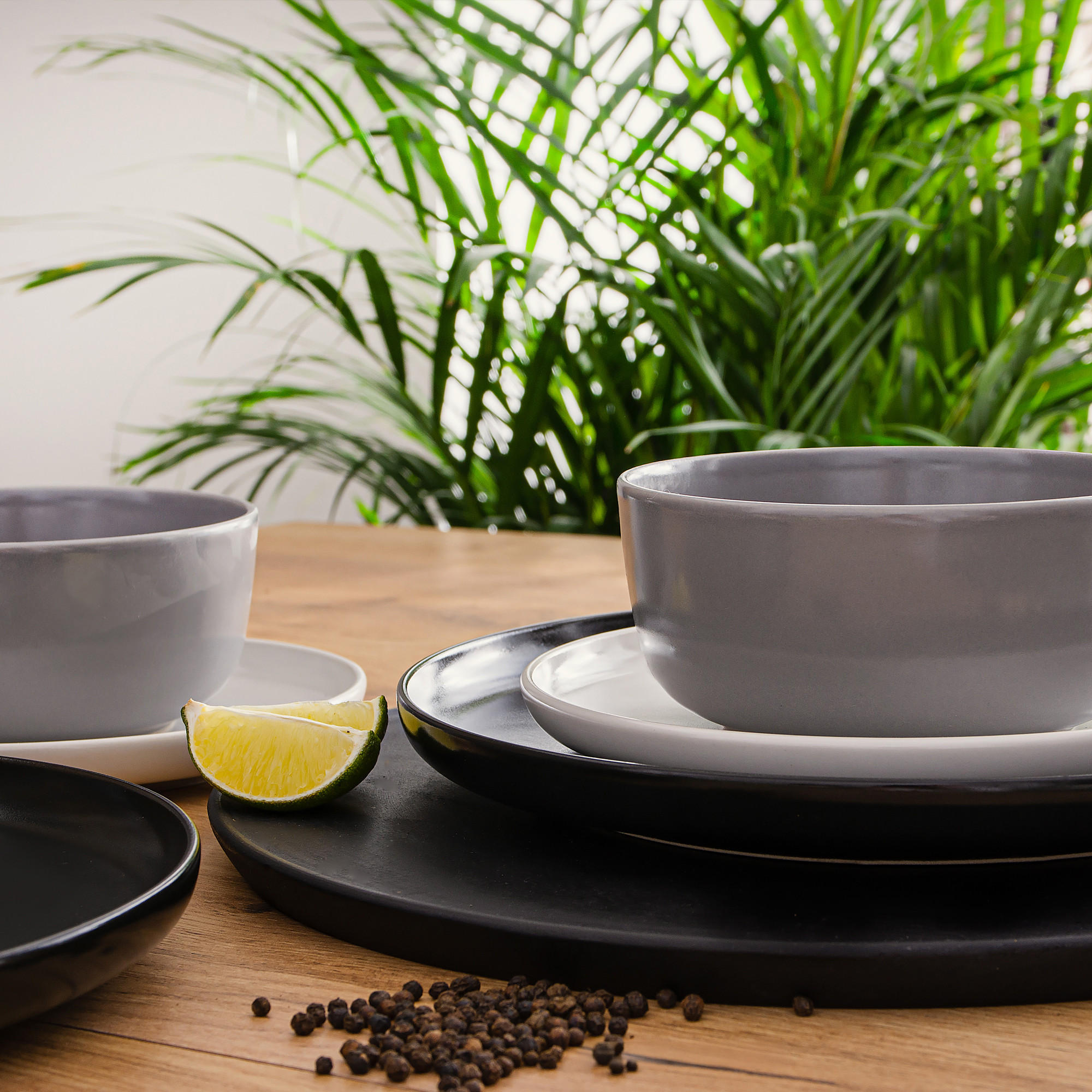TAFELSERVICE VICTO Schüssel 6 Personen 18-tlg - Schwarz/Grau, Keramik (27/2/27cm) - KONSIMO®