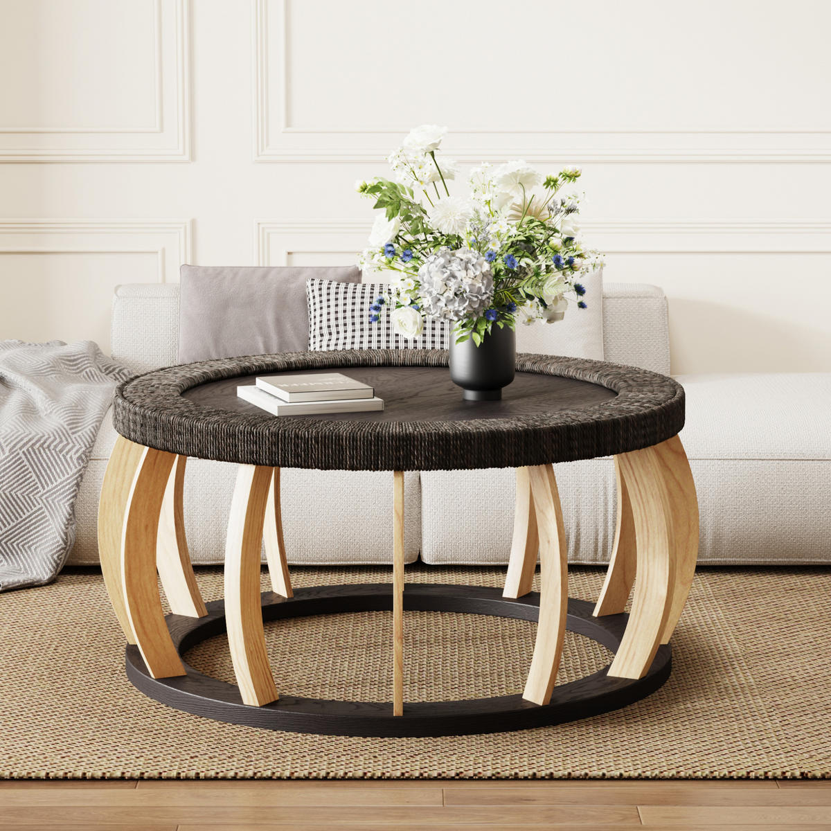 COUCHTISCH 90/90/43 cm aus Massivholz und MDF mit runder Tischplatte und Rattandetail, Schwarzbraun - Schwarz, Holzwerkstoff (90/90/43cm) - Modfu