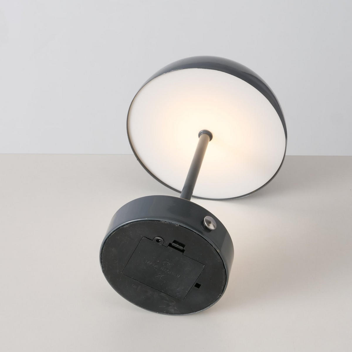NACHTTISCHLAMPE Pilz Petunia 25 cm - Grau, Metall (15/15/25cm) - Boltze Home