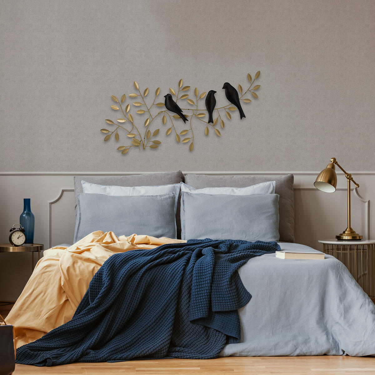 METALLKUNST Birds on an Branch - Goldfarben/Schwarz, Metall (78/1/38cm) - Art for the Home