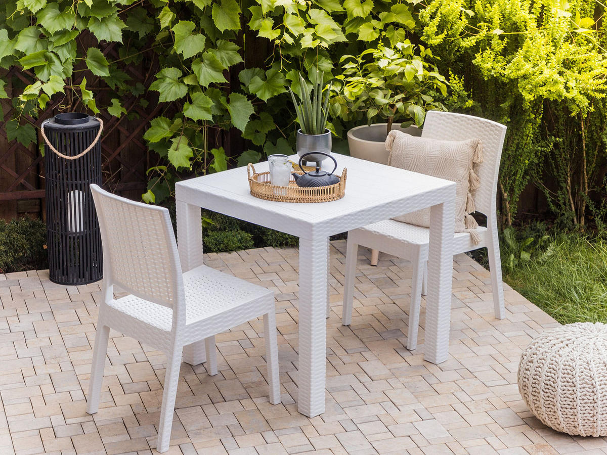 GARTENSTUHL 2er-Set Rattanoptik weiß Fossano - Weiß, Kunststoff (60/89/47cm) - Beliani