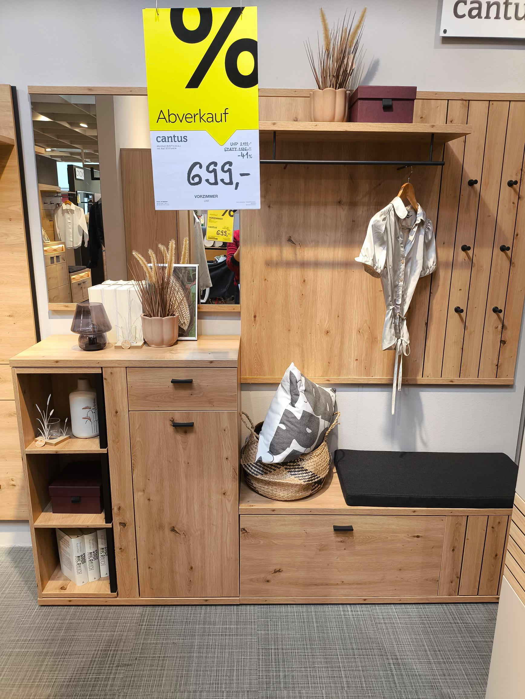 Vorzimmer LUGO - Cantus