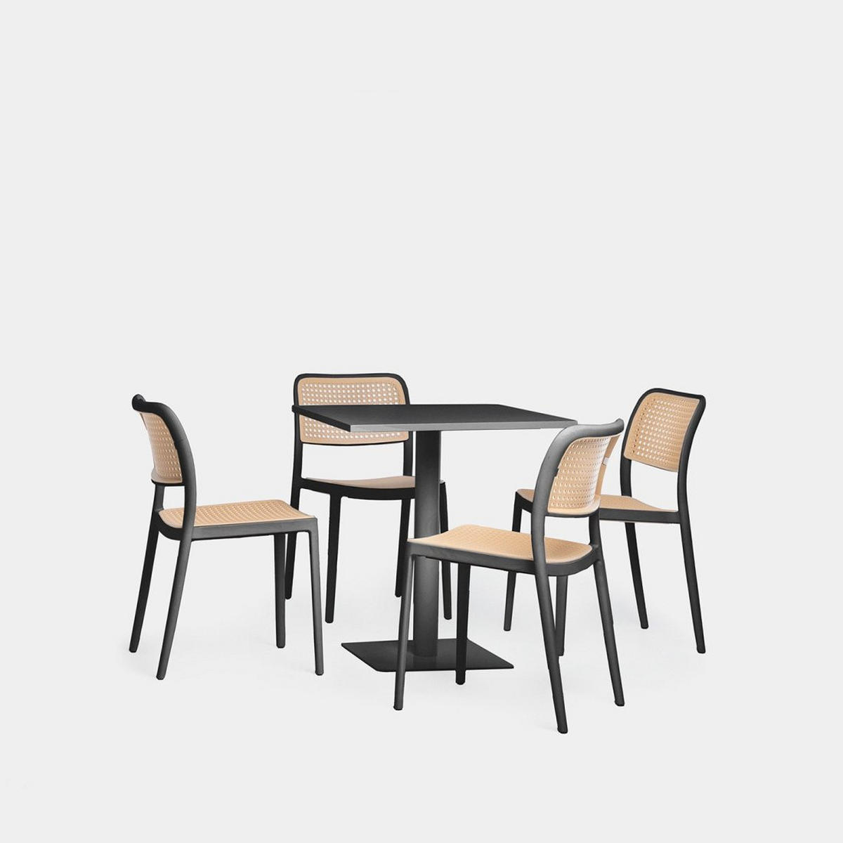 GARTEN-SET mit Tisch und 4 stapelbaren Stühlen in Schwarz Kaira - Schwarz, Metall - Klast Home