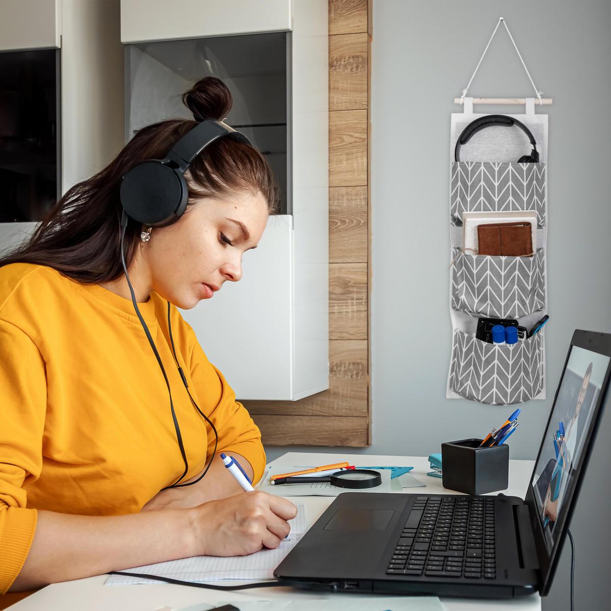 ZÁVĚSNÝ organizér - různobarevná, dřevo/textil (20/74/8cm) - Relaxdays