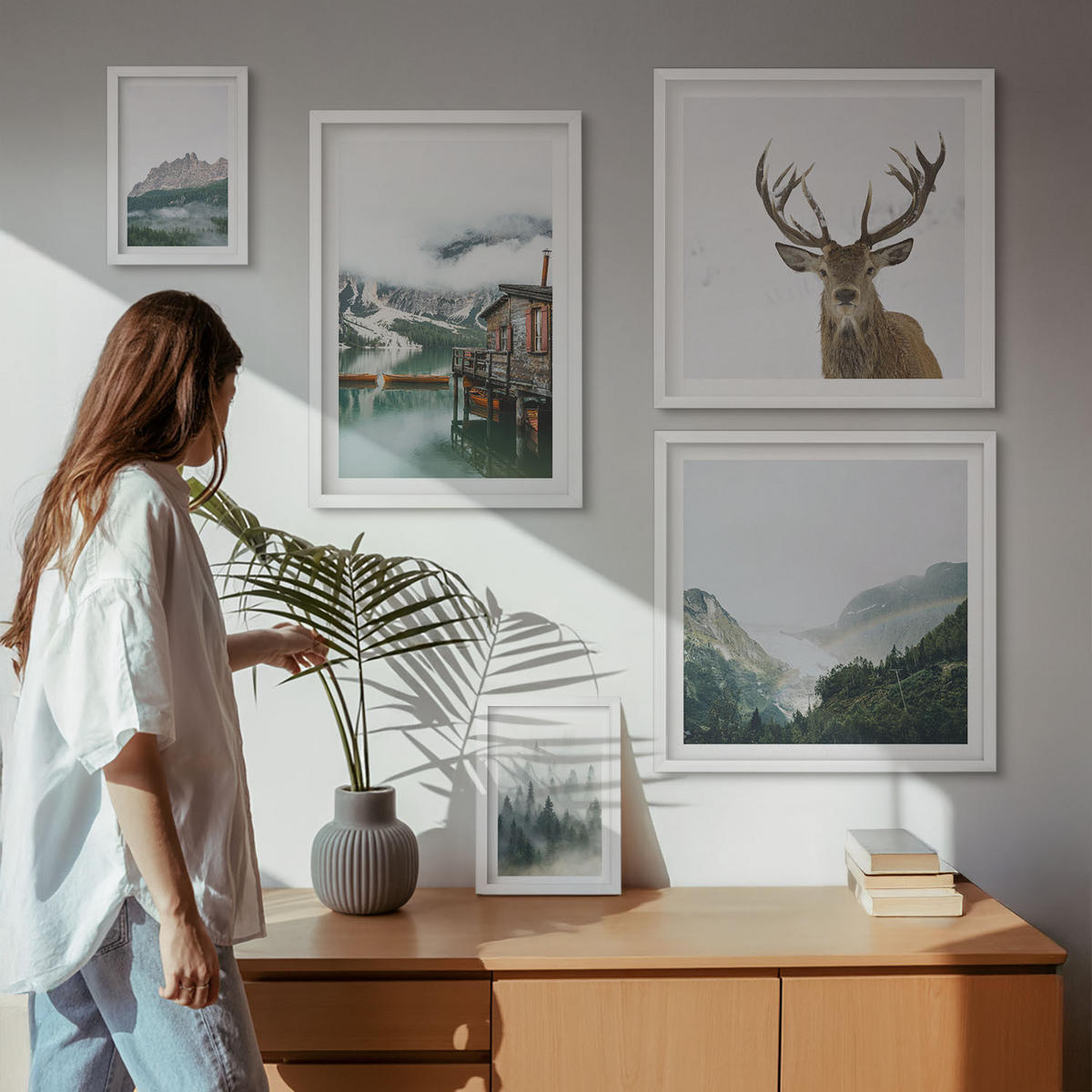 WANDBILDER 5er-Set - 50x50 cm & 20x30 cm & 40x60 cm Weißer Rahmen - Berge, See, Hirsche, Hütte, Nebel - Weiß, Kunststoff (40/60cm) - ArtPrintCave