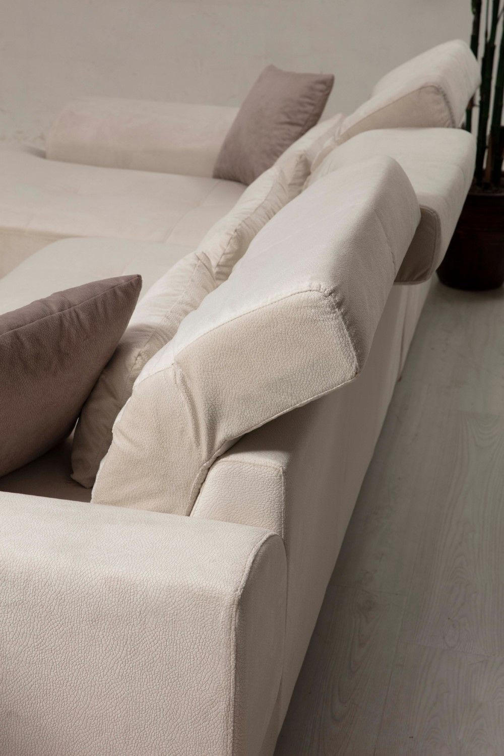 ECKSOFA mit verstellbarer Rückenlehne - Beige/Creme, Holz/Textil (190/304cm) - myHomelando