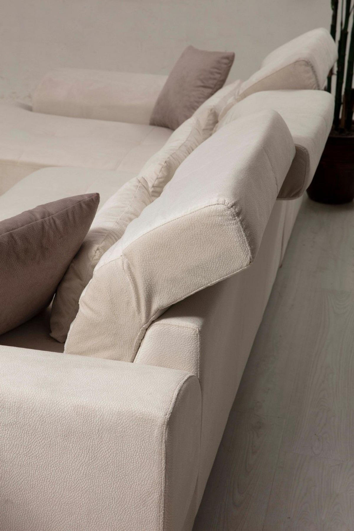 ECKSOFA mit verstellbarer Rückenlehne - Beige/Creme, Holz/Textil (190/304cm) - myHomelando