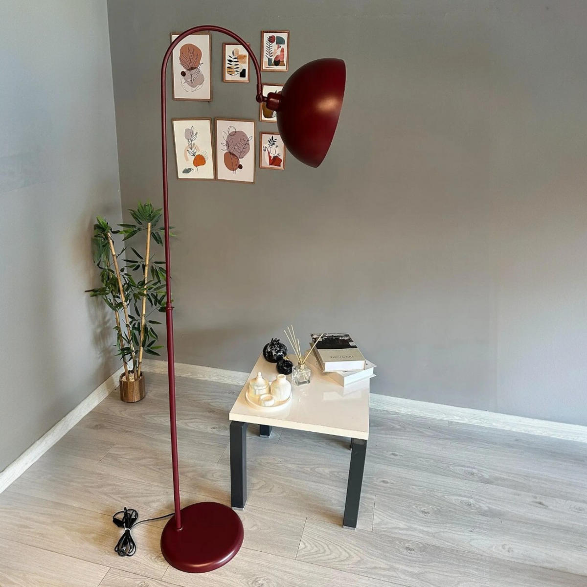 STEHLAMPE Gorkiede E27, verstellbarer Lampenschirm aus Metall - Bordeaux, Metall (37/37/170cm) - Bamyum