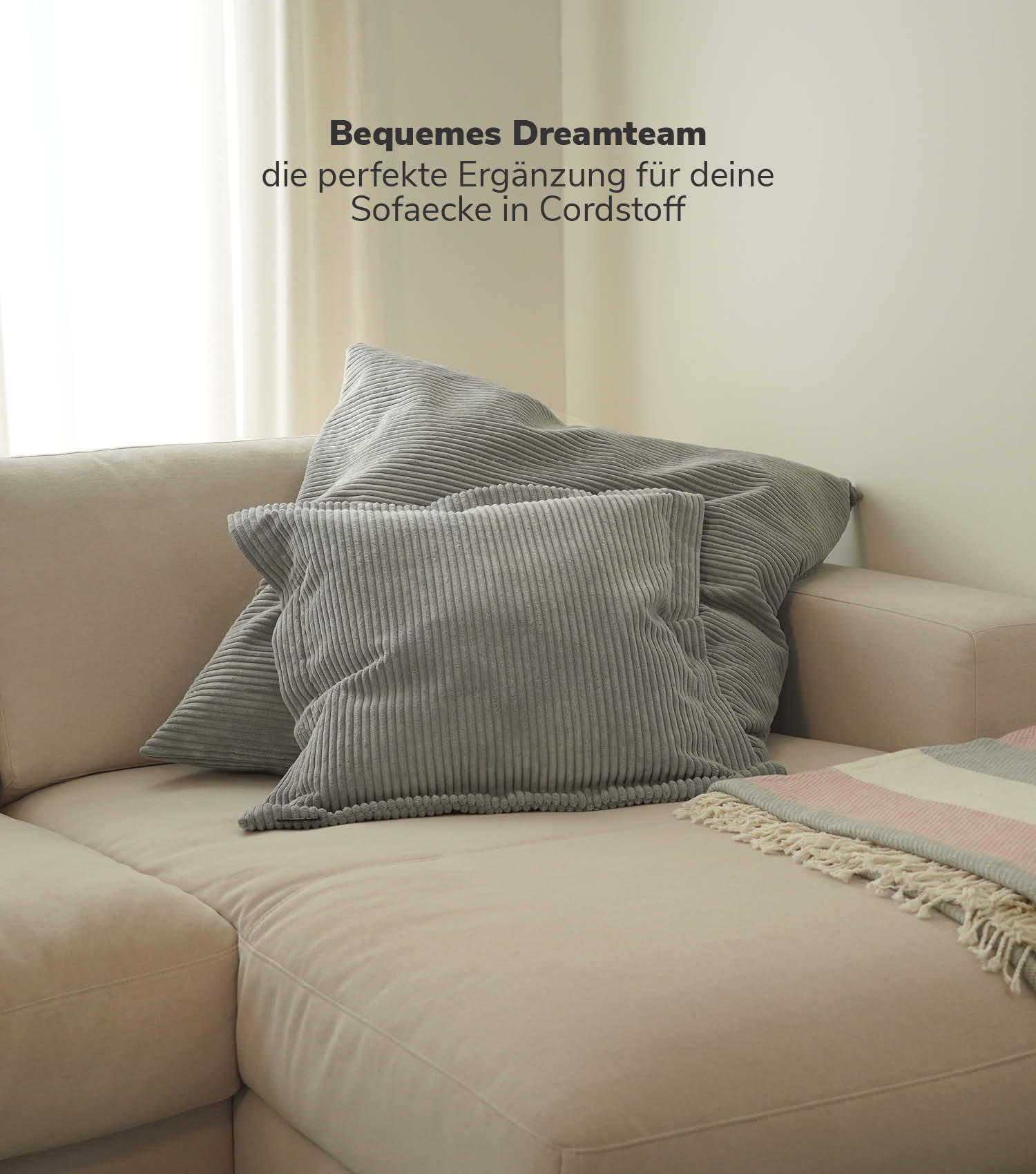 Mokebo Sofakissen Cord Anthrazit - Kuscheliges Flatterkissen 70x70x8 Cm