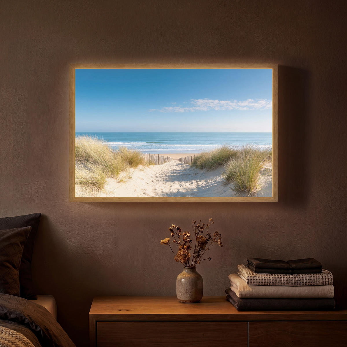 NÁSTĚNNÁ LAMPA S AKUMULÁTOREM Pláž - moře - duny - písek - léto 60x40 cm - písková barva, kompozitní dřevo (60/40/8cm) - OnlyWow