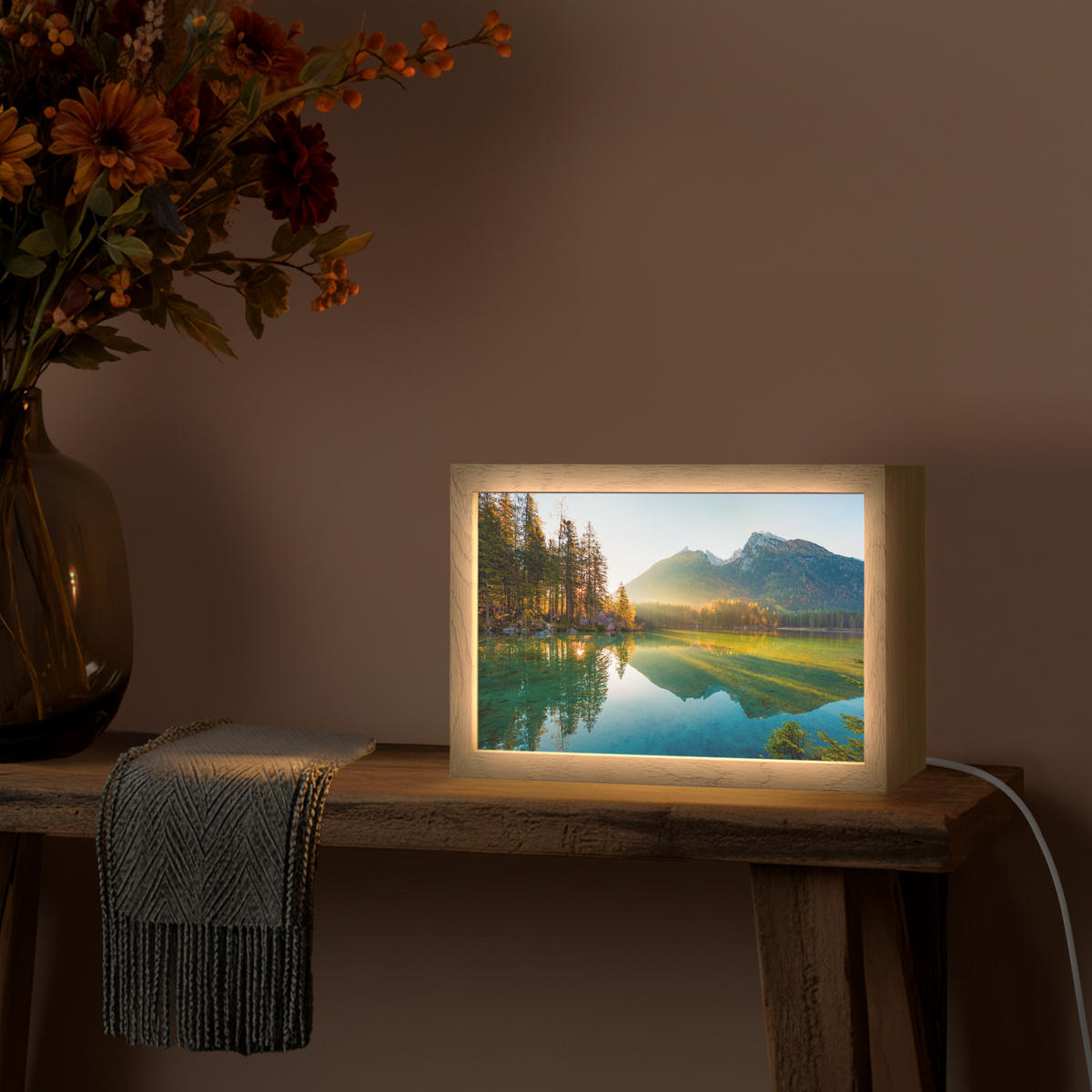 WANDLEUCHTE See - Wald - Berge - Natur - Sonne - Landschaft 30x20 cm - Grün, Holzwerkstoff (30/20/8cm) - OnlyWow