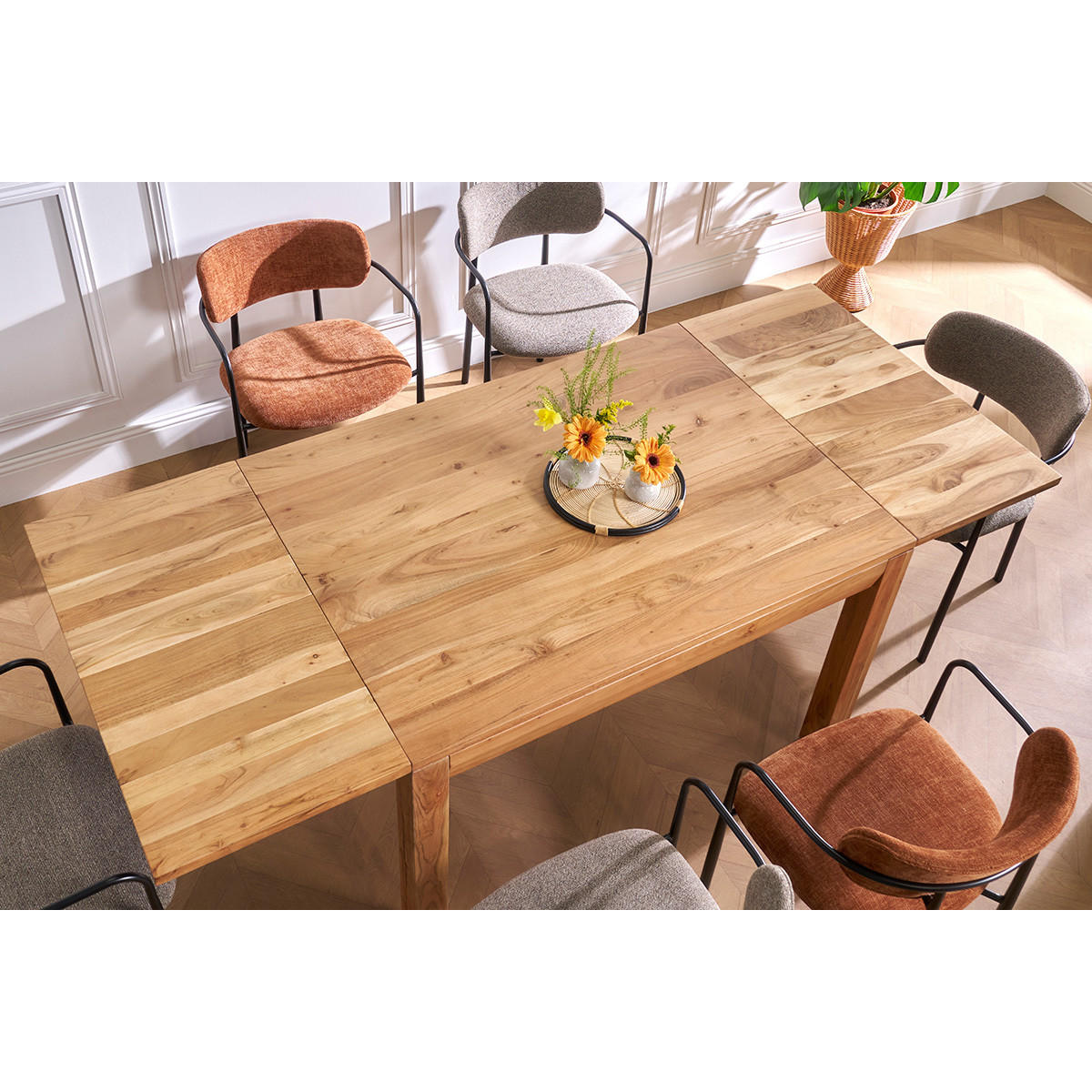 ESSTISCH Ausziehbar Massiv Akazienholz Schwarz Metall L120-210 BALTO - Naturfarben, Holz (210/90/76cm) - Miliboo