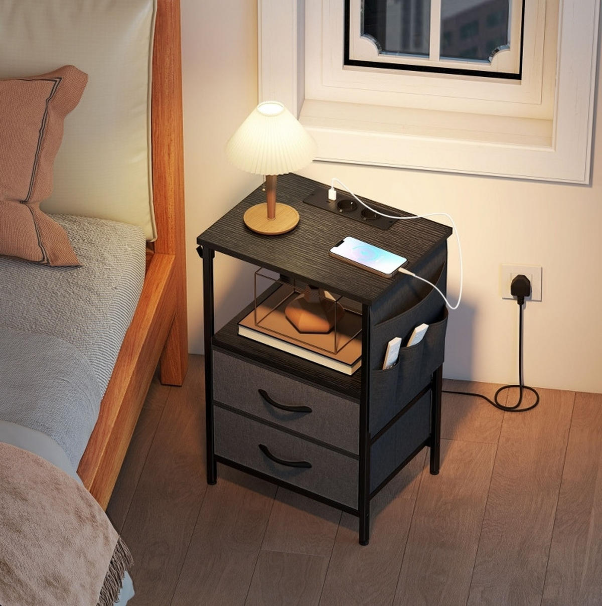 BEISTELLTISCH 40/60/30 cm Schwarz aus Holz mit Ladestation - Schwarz, Holz (40/30/60cm) - OKMYHOME