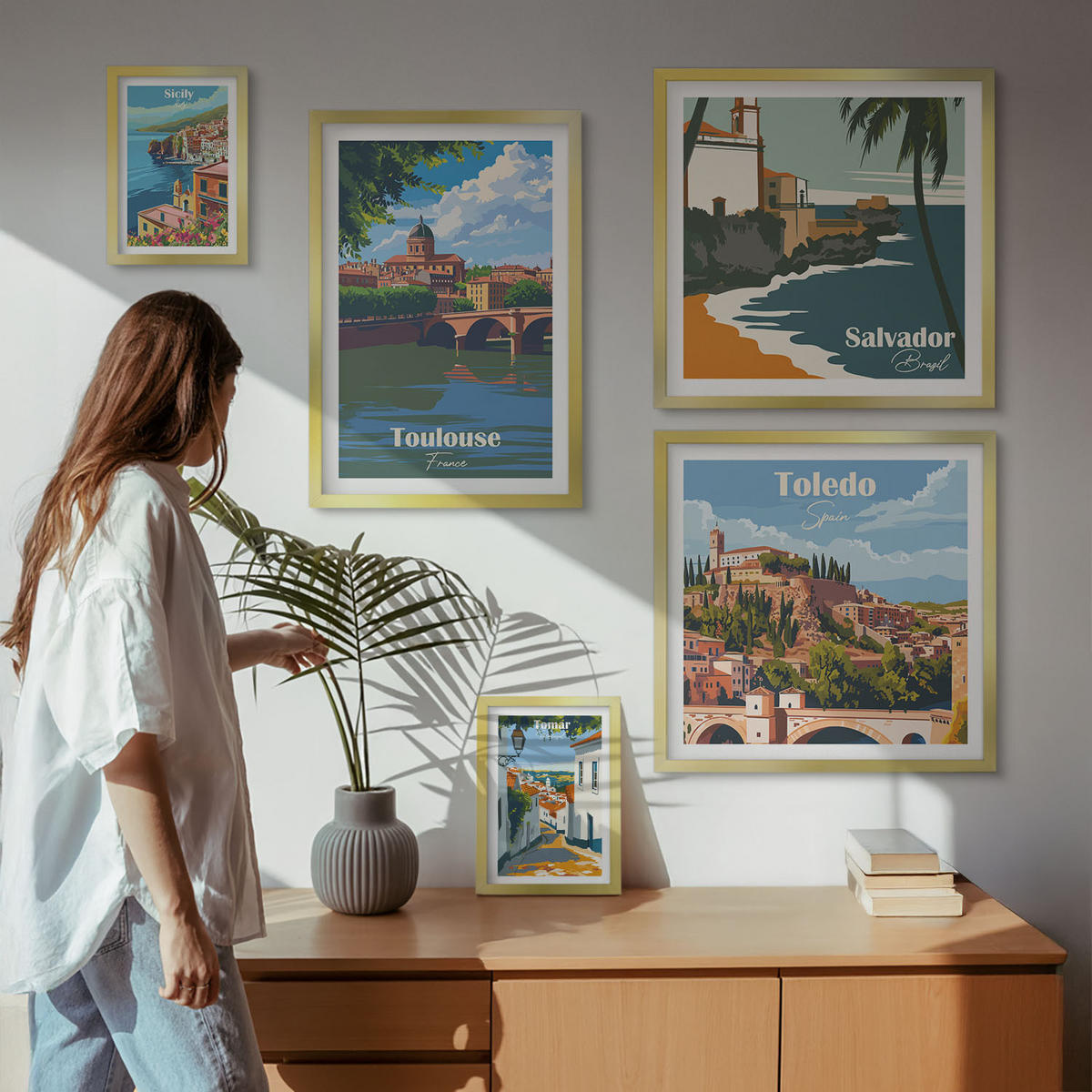 BILDER SET 5er Set - 50x50 cm & 20x30 cm & 40x60 cm Goldrahmen - Illustrationen zur Retro-Architektur der Berge - Goldfarben, Kunststoff (40/60cm) - TULUP