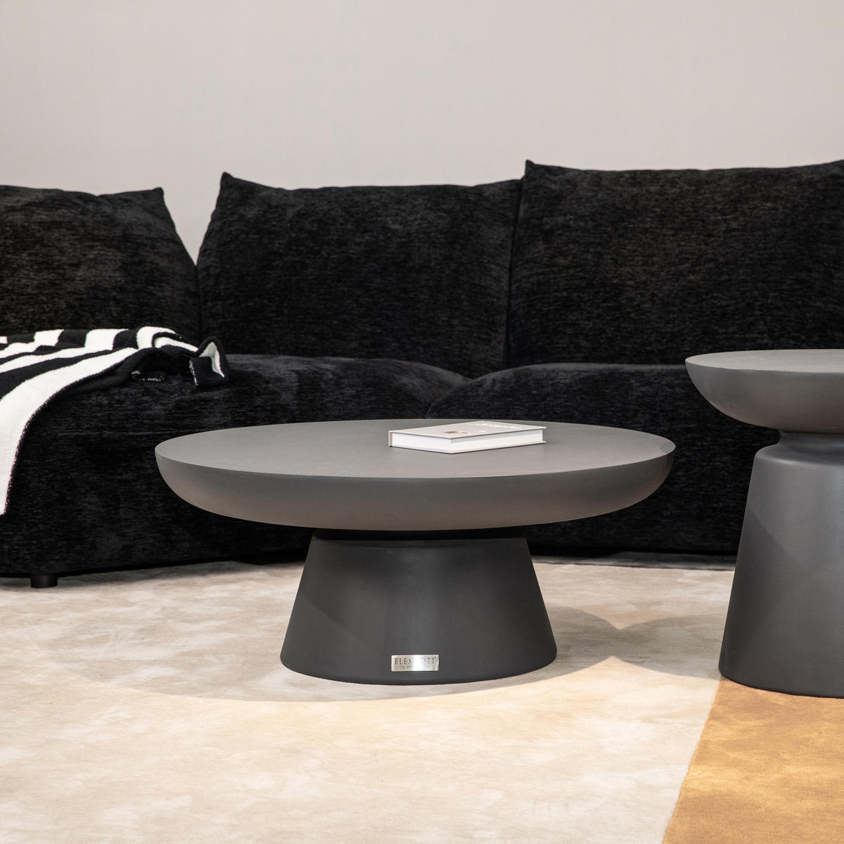 COUCHTISCH KYLIX Mittel Beton Optik 86 x 86 x 35 cm - Schwarz, Naturmaterialien (86/86/35cm) - Elementi