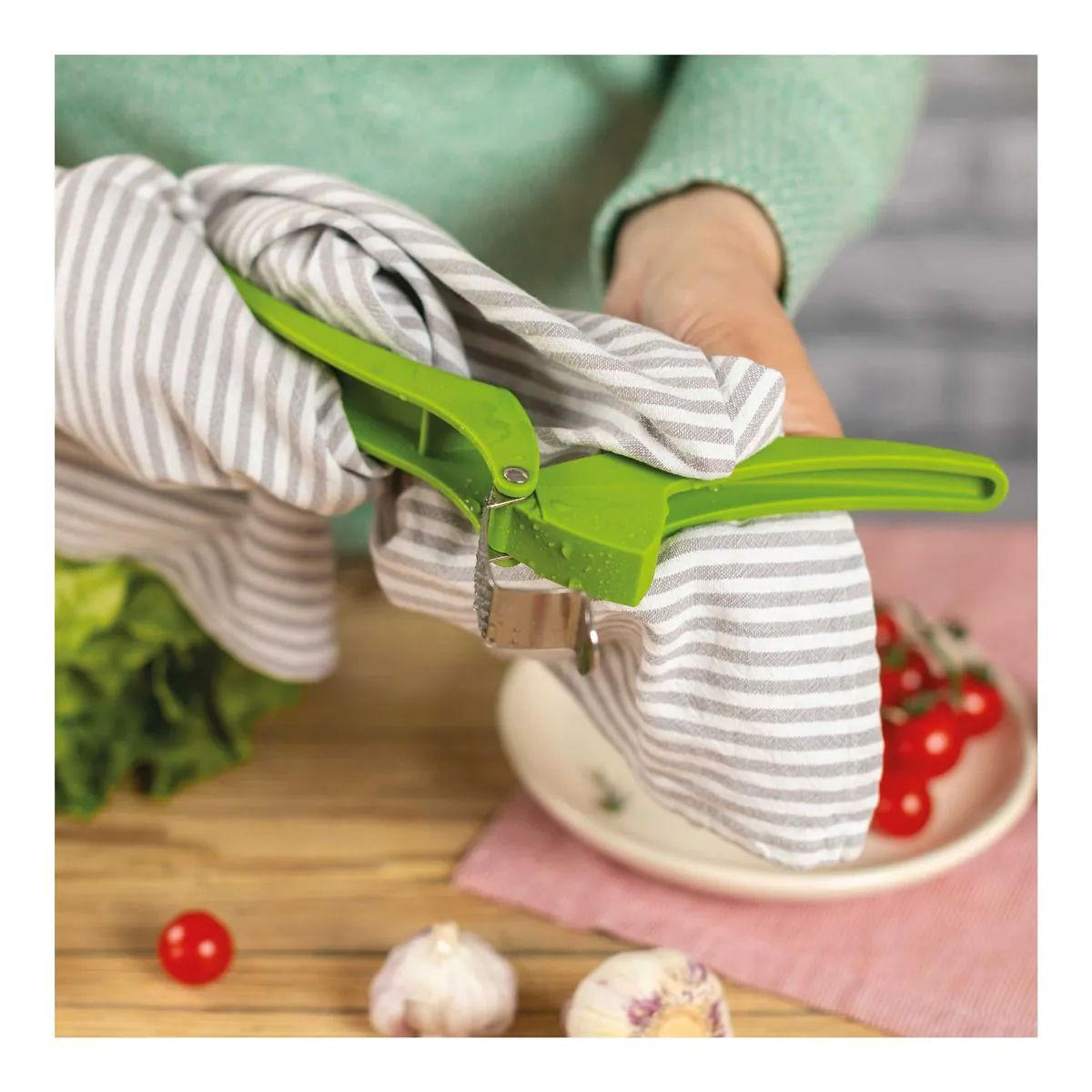 KNOBLAUCHPRESSE Easy Clean grün - Grün, Metall (16.8cm) - Kuhn Rikon