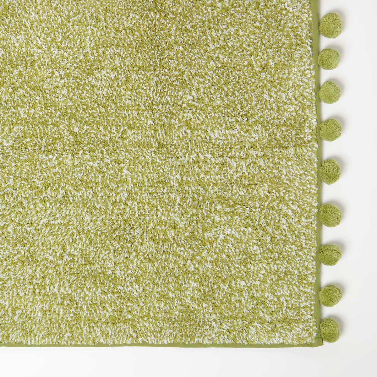 BADEMATTE Pompons 50/80 cm, Baumwolle - Grün, Textil (50/80cm) - Homescapes