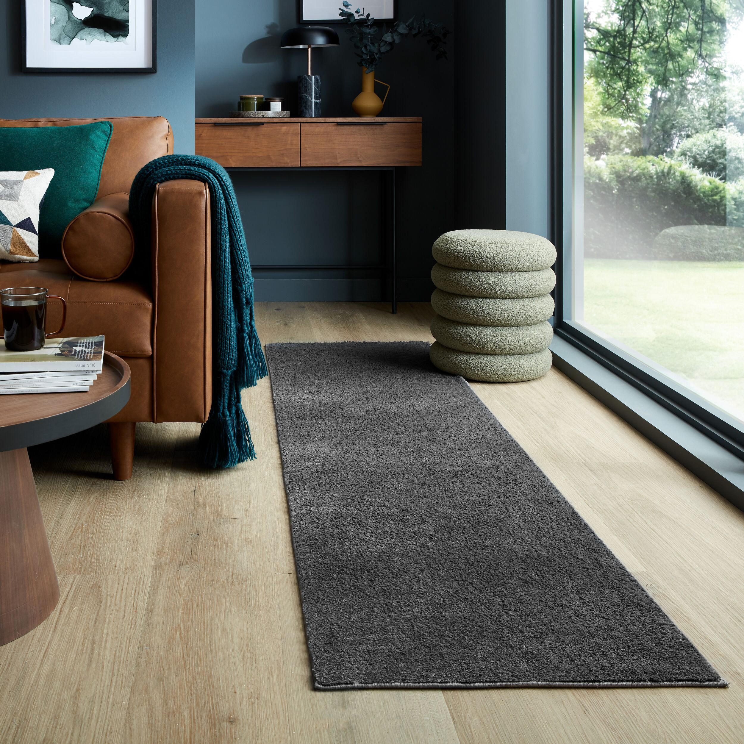 TEPPICH samtweich Uni-Muster 100% recycelt umweltfreundlich TUMMEL, Anthrazit 60x230 cm - Anthrazit, Textil (60/230cm) - KADIMA DESIGN