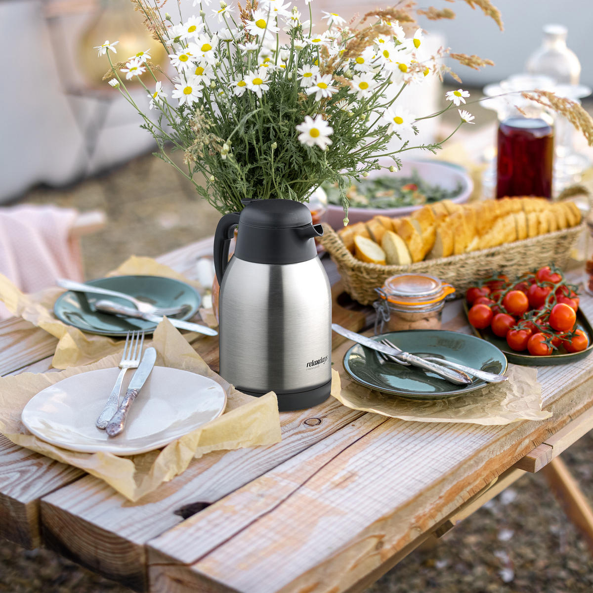 ISOLIERKANNE - Silberfarben, Kunststoff/Metall (2L) - Relaxdays