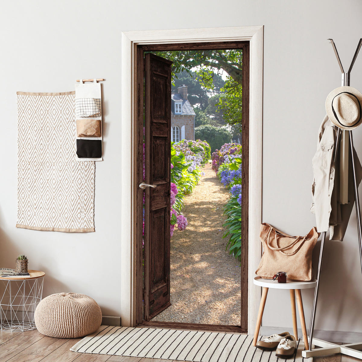 TÜRAUFKLEBER Selbstklebend - Fensterblick - Hortensie - Tür - Blumen - Natur 95x215 cm - Türtapete - Beige, Kunststoff (95/0.1cm) - MuchoWow
