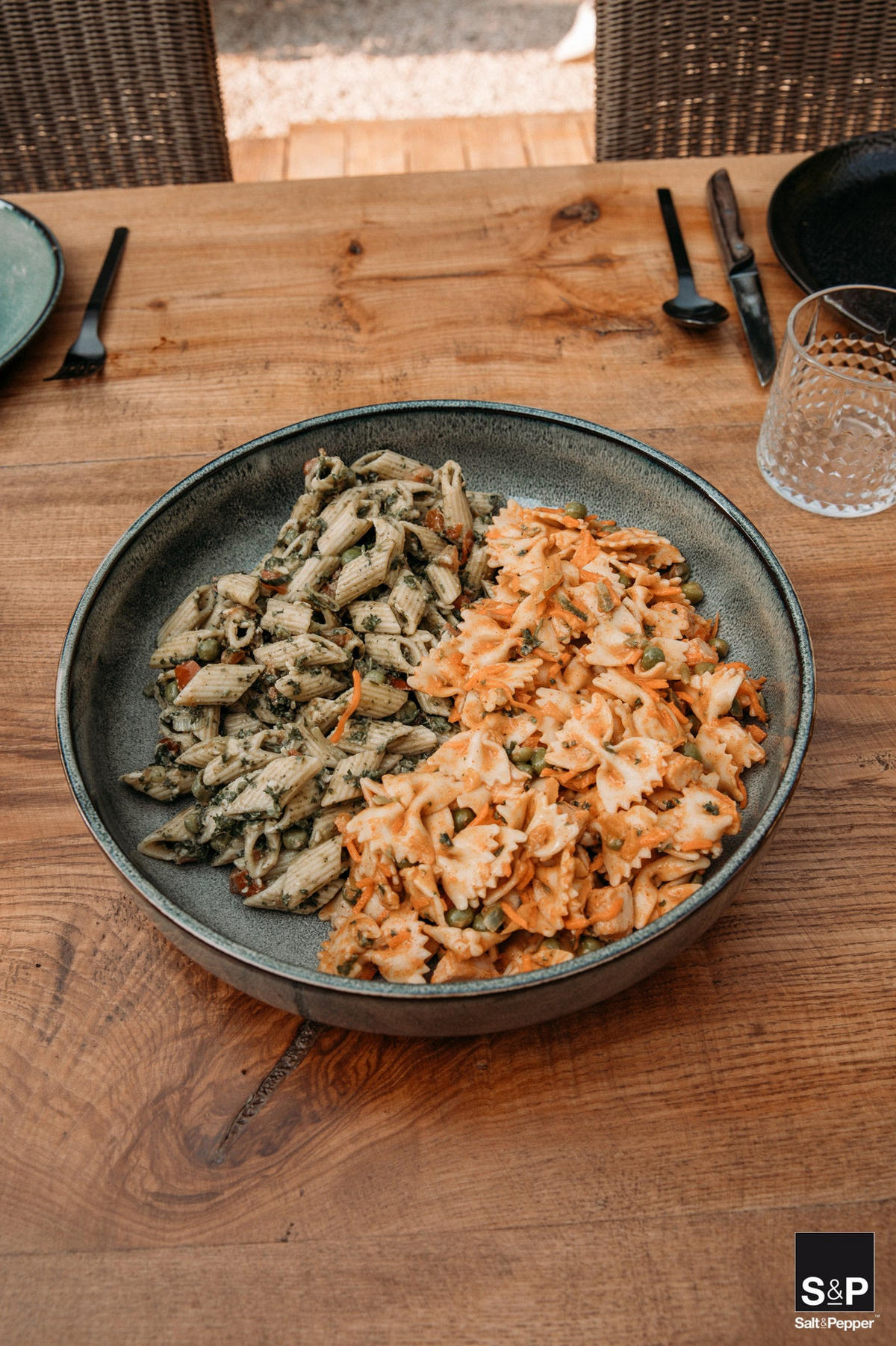 GESCHIRRSET4 PERSONEN GESCHIRRSETMeridian - Grün/Blau - 16-teilig / 4 Personen - 4 Speiseteller, 4 FRÜHSTÜCKTELLER, 4 Schalen und 4 Tassen - Grün, Keramik (2/2/1cm)