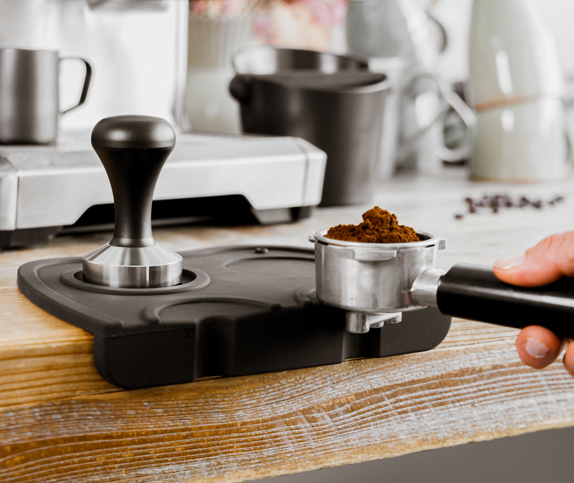 KAFFEEDAMPFER Tamper Mat - Silikon - Schwarz - Schwarz, Keramik (21cm) - Jay Hill