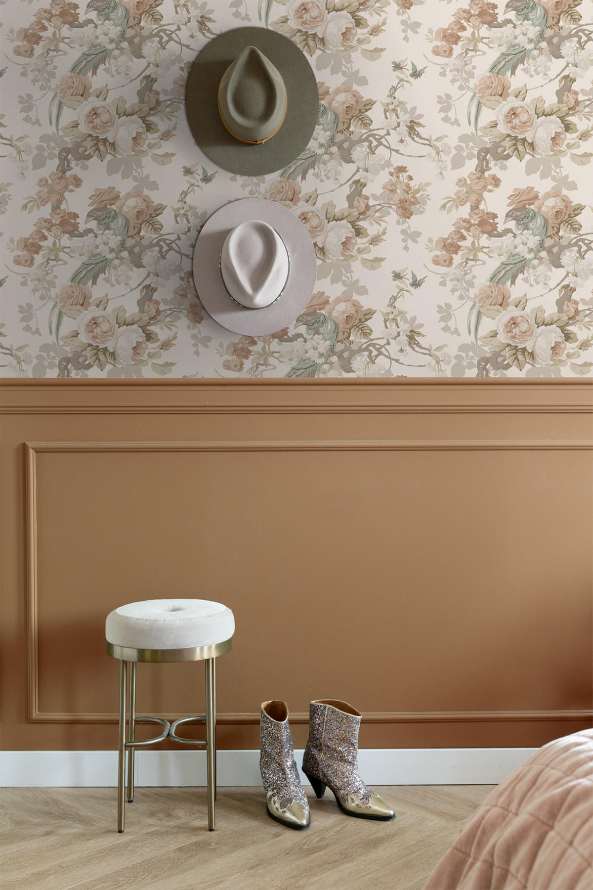TAPETE Blumen und Vögel 50 x 900 cm - Beige, Papier (50/900cm) - ESTAhome