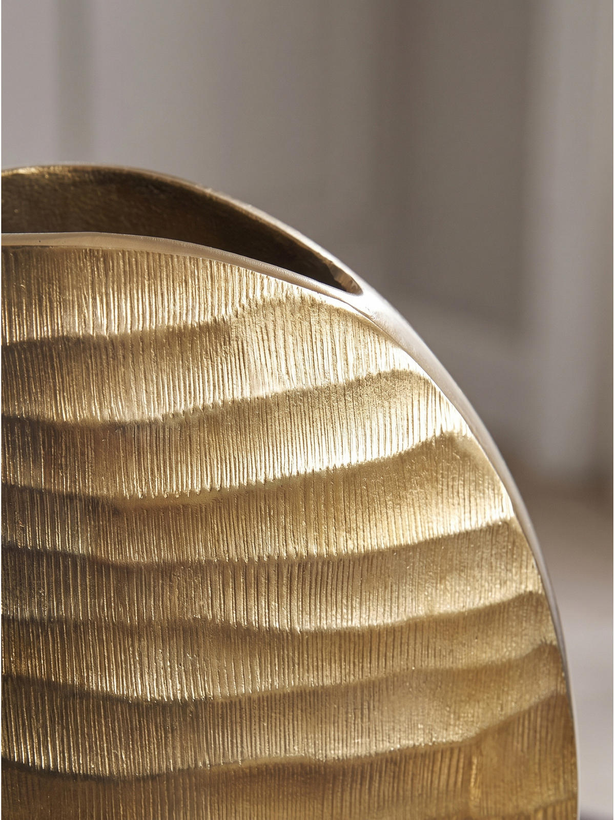 VASEN 2er-Set BERLENGA, Aluminium, handgefertigt, Gold, 26 x 14 x 30,5 cm - Goldfarben, Metall (30.5cm) - KADIMA DESIGN
