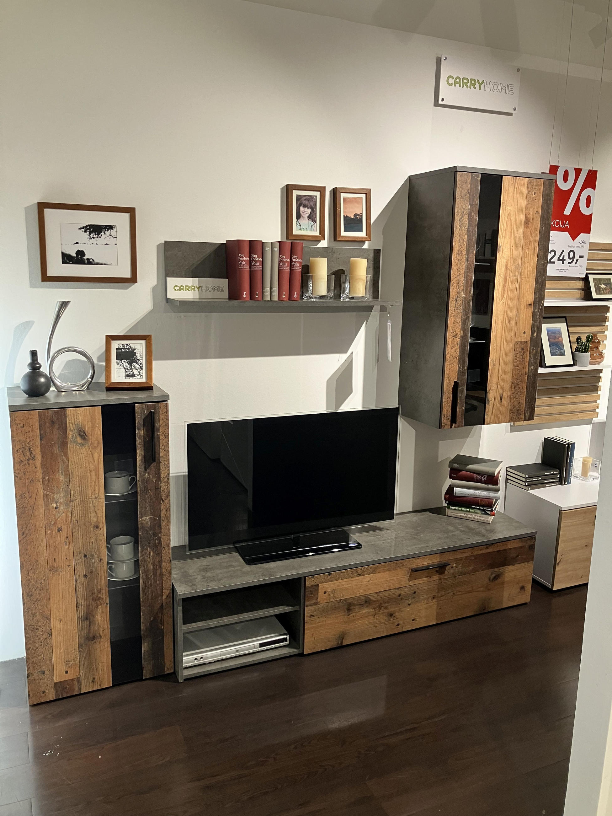 DNEVNI REGAL ARANTUS - Carryhome